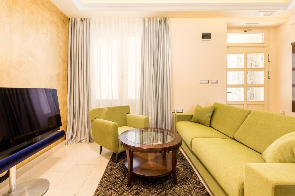 Villas Arbia - Margita Deluxe Banjol Bagian luar foto