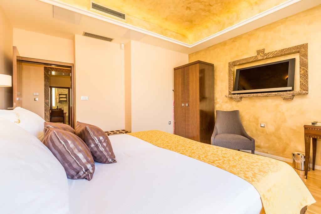 Villas Arbia - Margita Deluxe Banjol Bagian luar foto
